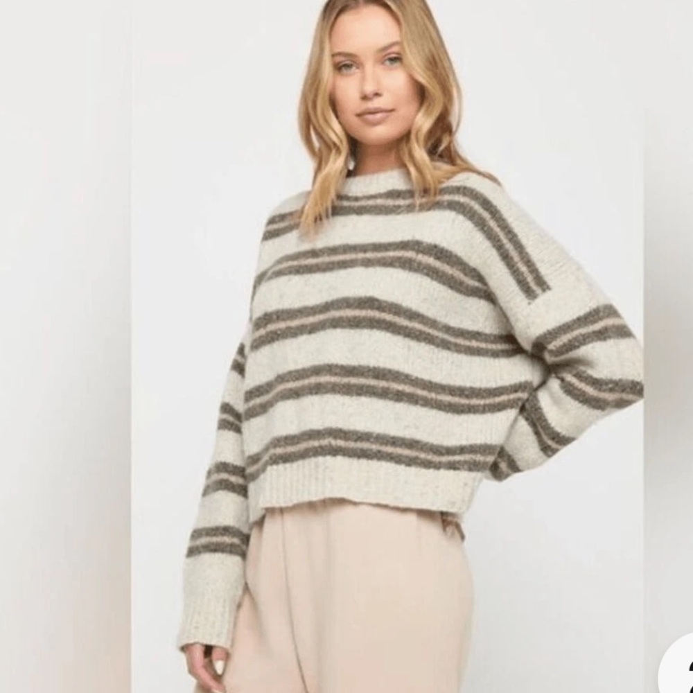 Spiritual Gangster NWOT Womens Striped Gray Cream Merino Wool Blend Sweater XS‎ - Picture 3 of 9